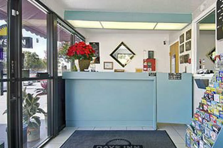 Motel Days Inn St Petersburg Central