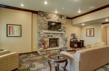 Hotel Cobblestone Inn & Suites -- Eaton, Co