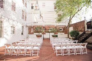 Hostal The Partridge Inn Augusta, Curio Collection By Hilton