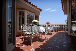 Hostal Dorymans Oceanfront Inn