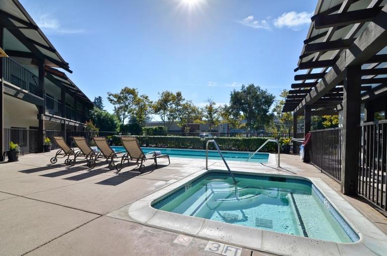 Motel Best Western Plus Inn Scotts Valley