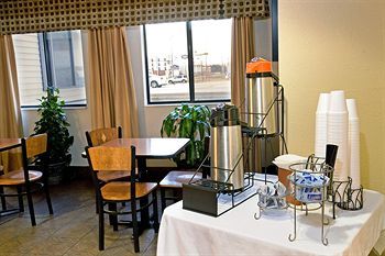 Motel 6 Crossroads Mall-waterloo-cedar Falls
