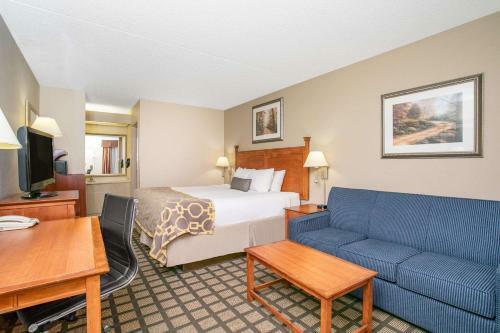 Hotel Baymont Inn And Suites Hays