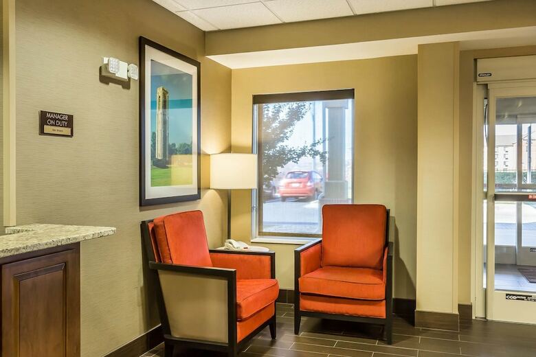 Hotel Comfort Inn