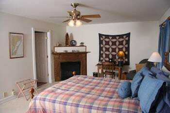 Bed & Breakfast Brightwood Inn Country Inn