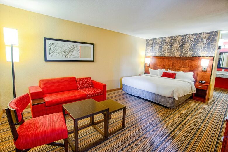 Hotel Courtyard By Marriott Fargo Moorhead, Mn