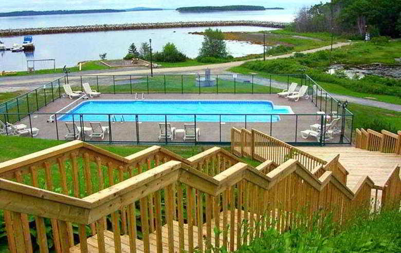 Hotel Atlantica Marina Oak Island