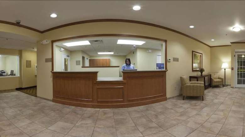 Hotel Candlewood Suites Minot