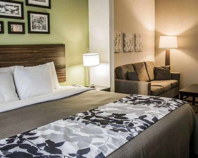 Hotel Sleep Inn & Suites