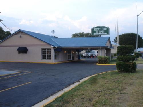 Hotel Stratford House Inn And Suites