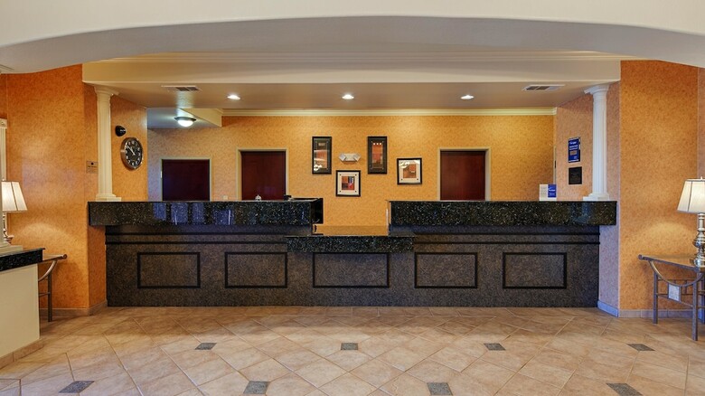 Hotel Best Western Henrietta Inn & Suites