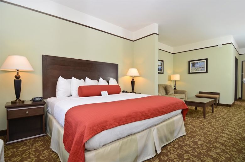 Hotel Best Western Plus Emory At Lake Fork Inn & Suites