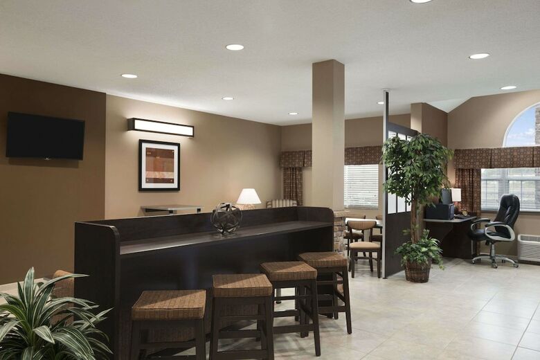 Hotel Microtel Inn & Suites By Wyndham Fairmont