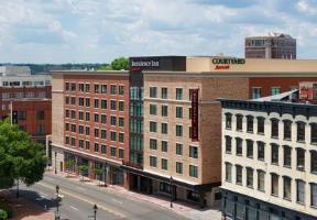 Aparthotel Residence Inn By Marriott Richmond Downtown