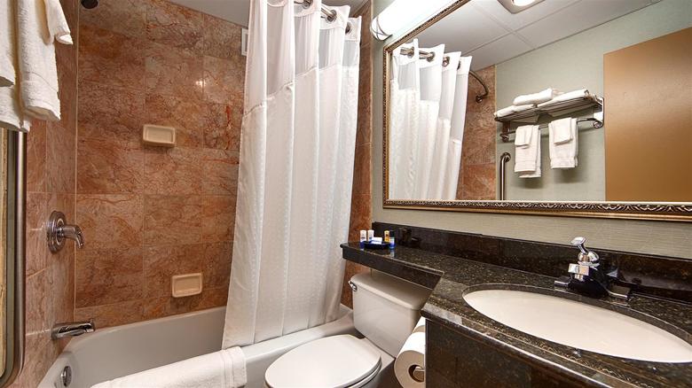 Best Western Plus Lockport Hotel