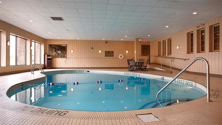 Best Western Plus Lockport Hotel