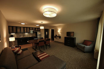 Aparthotel Staybridge Suites Liverpool Syra