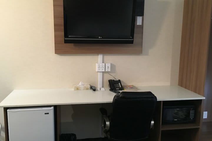 Coast Medicine Hat Hotel