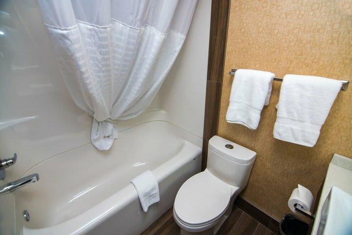 Coast Medicine Hat Hotel
