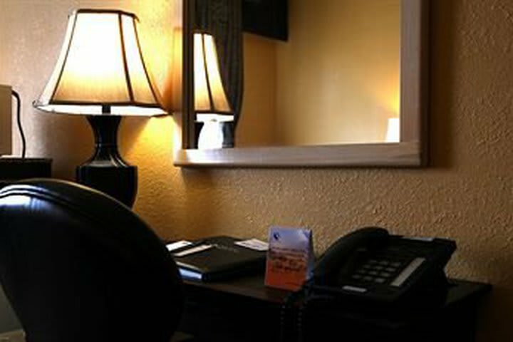 Coast Medicine Hat Hotel