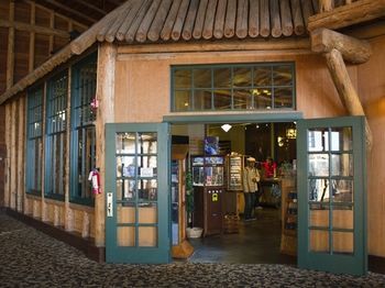 Posada Old Faithful Snow Lodge & Cabins