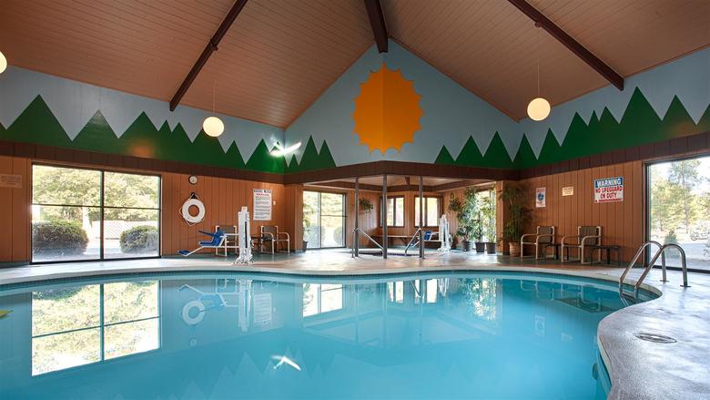 Hotel Best Western Arrowhead Lodge & Suites