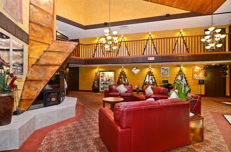 Hotel Best Western Arrowhead Lodge & Suites