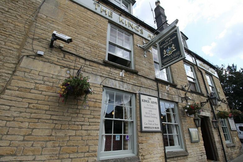 Hostal The Kings Arms