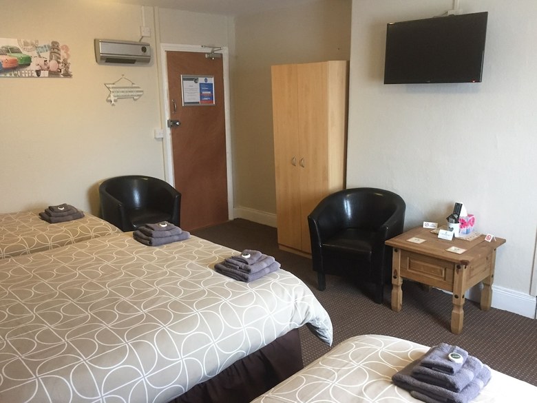 Hostal The Royal Albion