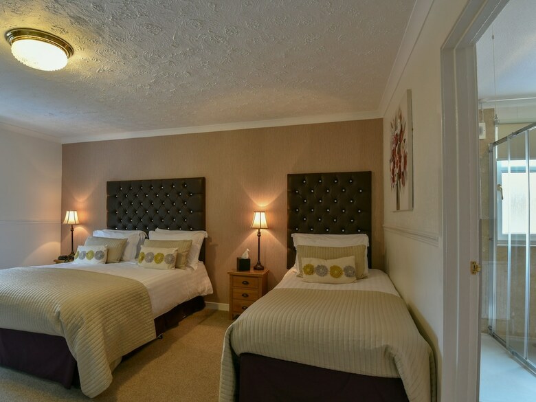 Hostal Townhead Hotel