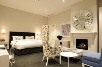 Bed & Breakfast 5 Rooms At The Stirling Hotel