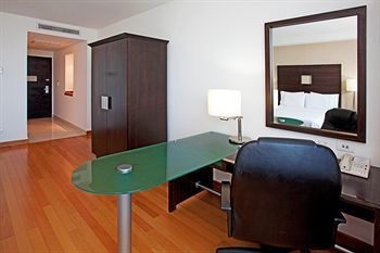 Hotel Holiday Inn Express Villahermosa Tabasco 2000
