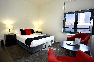 City Edge On Elizabeth Apartment Hotel