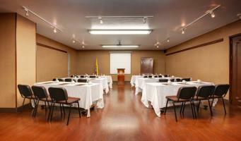 Aparthotel Lancaster House