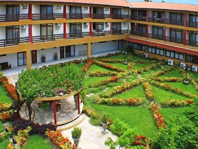 Hotel Praia Dourada
