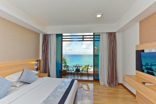 Arena Beach Hotel At Maafushi
