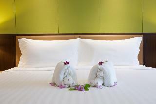 Graceland Khao Lak Hotel And Resort