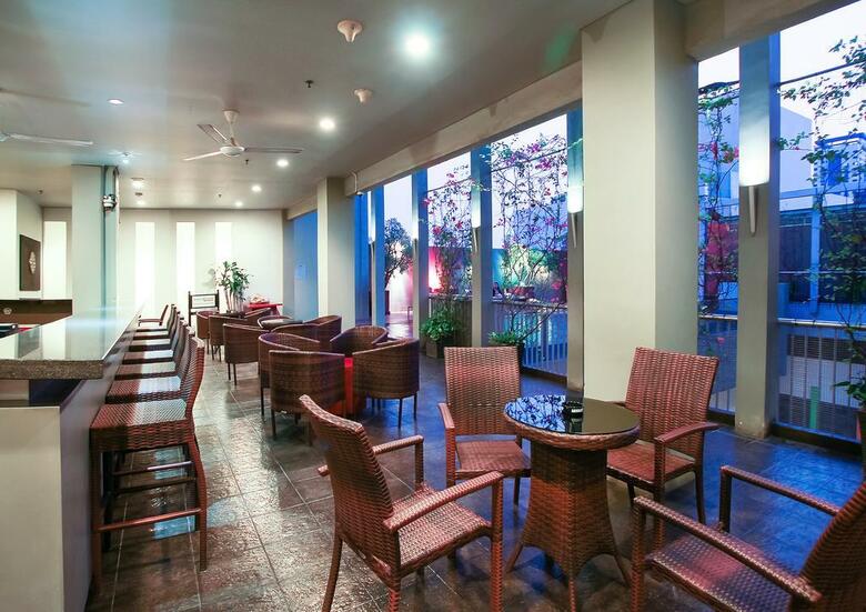 Sparks Hotel