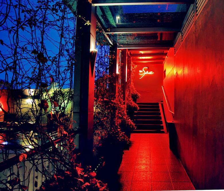 Sparks Hotel