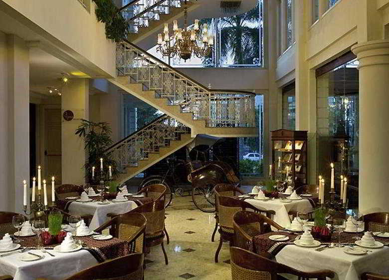 Hotel Phoenix
