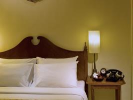 Hotel Phoenix