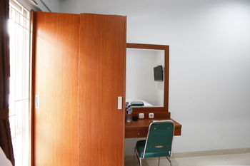 Hotel Reddoorz @ Tebet Utara