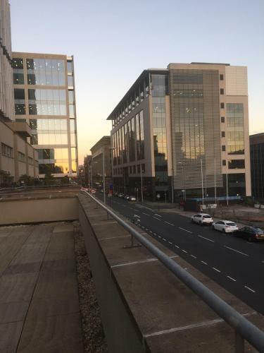 City Center Financial District Three Bedroom Duplex Apartment