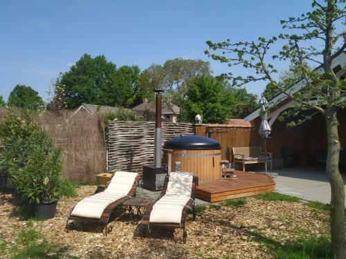 Chalet Met Houten Trekkershut En Hottub