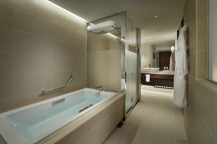 Hotel Yokohama Bay Sheraton  Towers