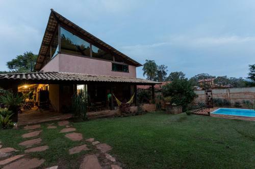 Hostal Ti� Isolda Artes & Hospedaria