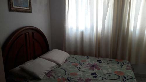 Apartamento Kitnet No 1� Piso, A 300m Da Praia Do Morro