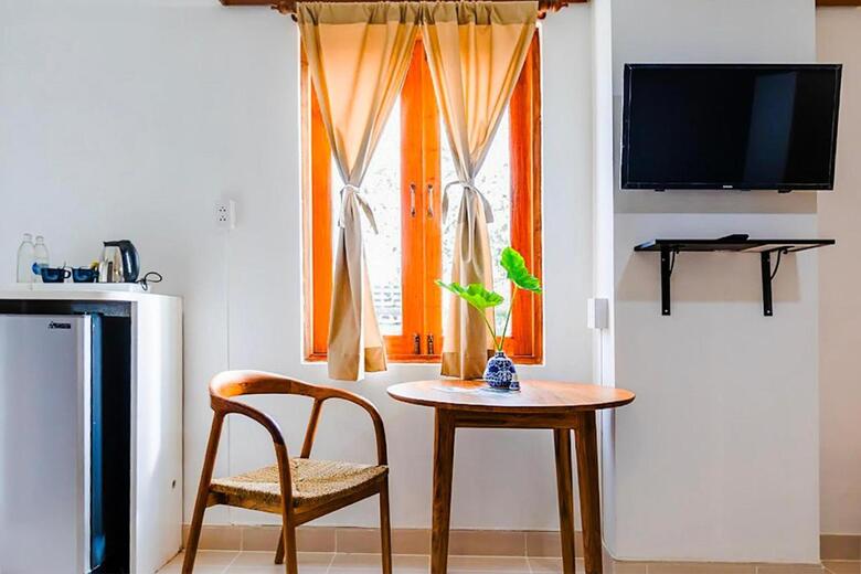 Howard Square Boutique Hotel