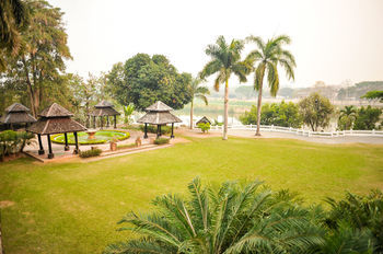 Hotel Rimkok Resort