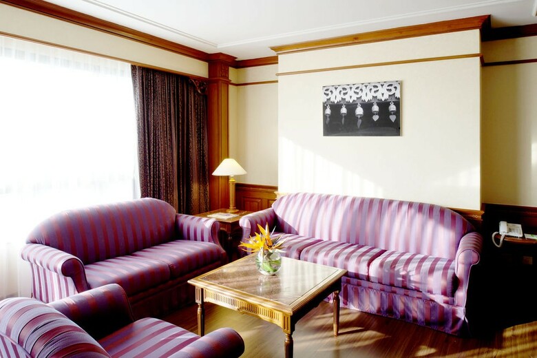 Centara Riverside Hotel Chiang Mai